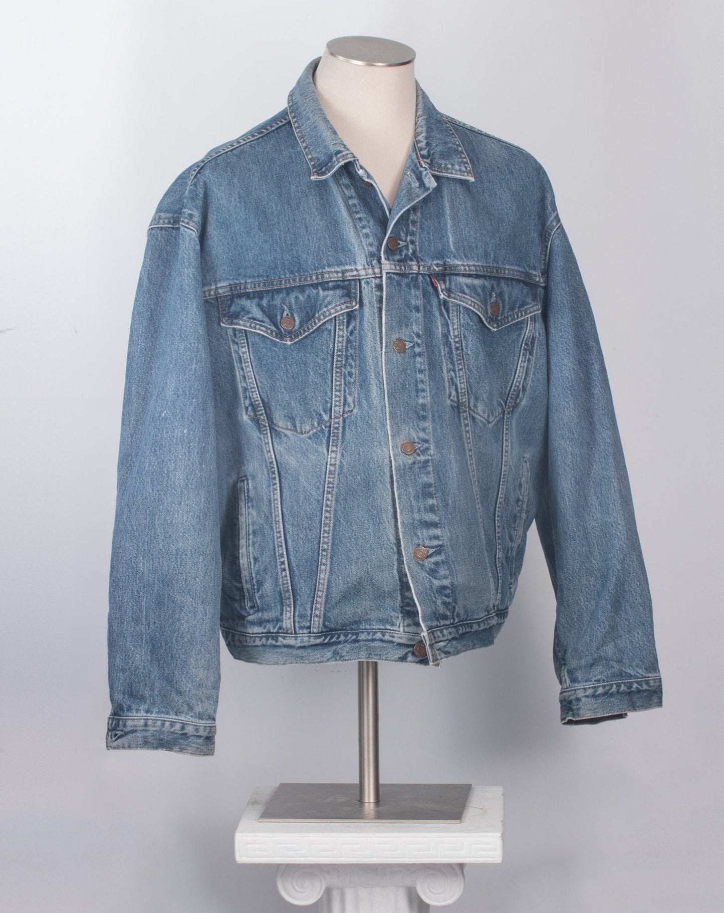 Levi's jean jacket vintage denim 