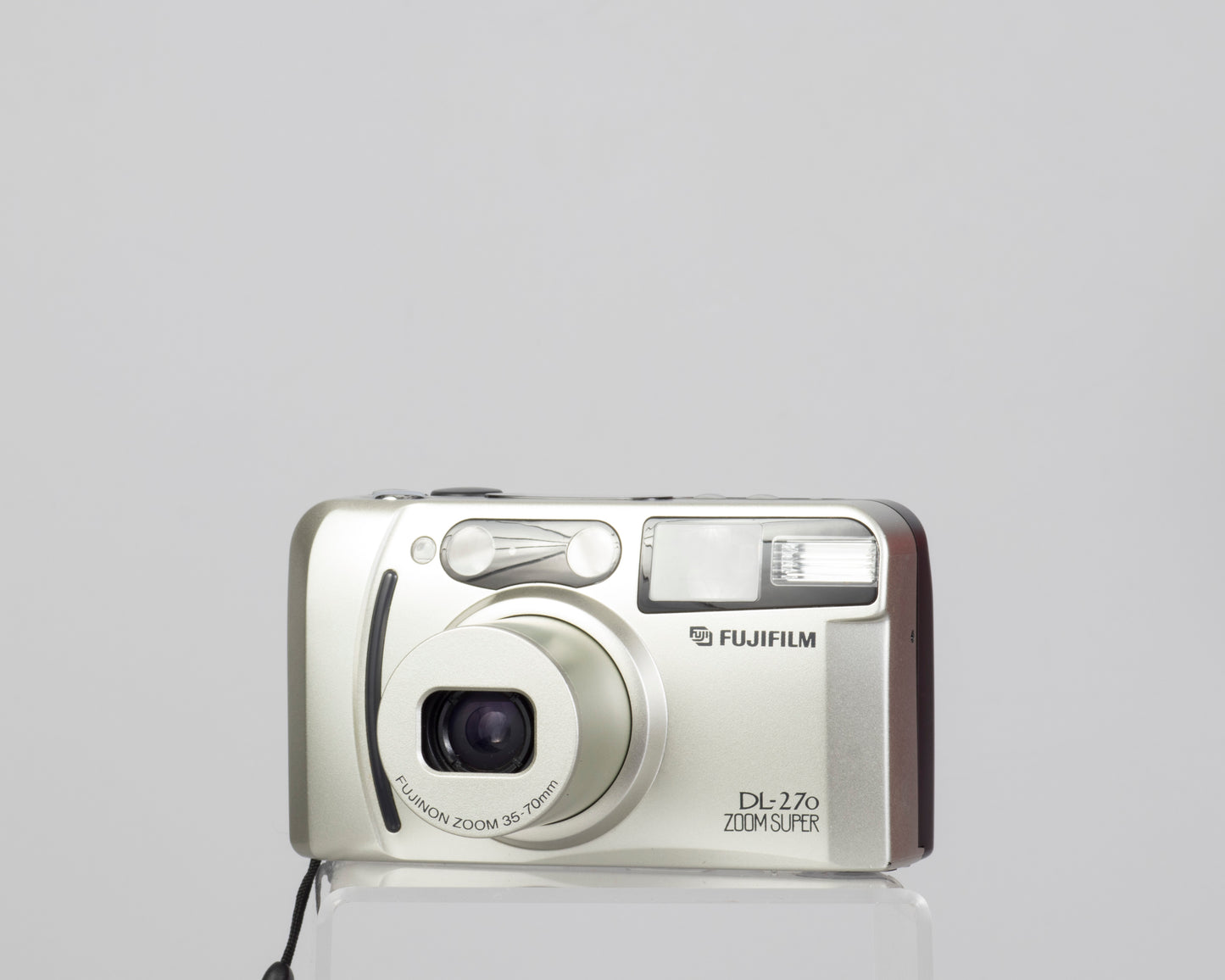 Fujifilm DL-270 Zoom Super 35mm camera w/ box, case, and manual (serial 5367795)