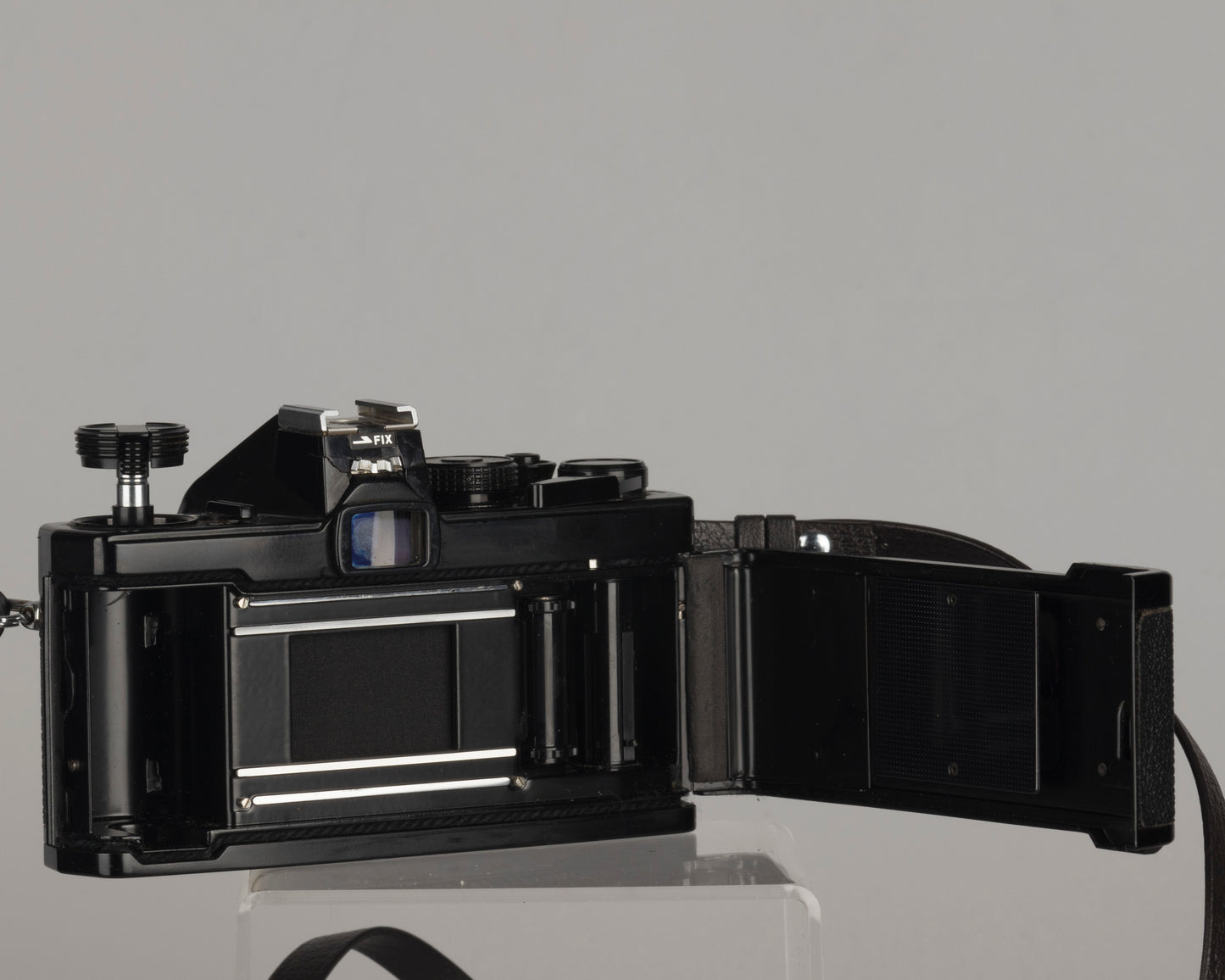 Olympus OM-1 35mm film SLR w/ Zuiko 50mm f1.8 lens and ever-ready case