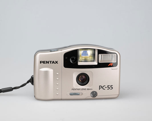 Appareil photo Pentax PC-55 35 mm avec étui (série 9509191)