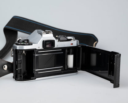 Pentax ME Super 35 mm SLR avec objectif SMC Pentax M 50 mm f2 avec manuel (série 3711601)