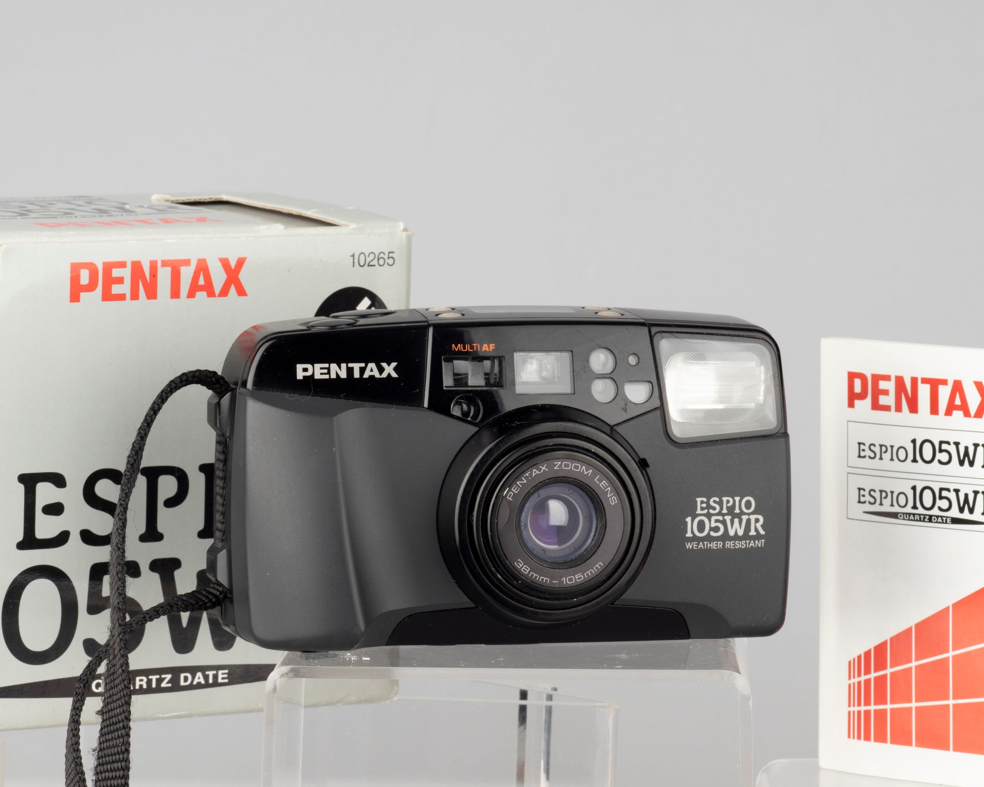 The Pentax Espio 105WR (aka Pentax IQZoom 105WR) is a high quality weather-resistant 35mm camera from the late 1990s