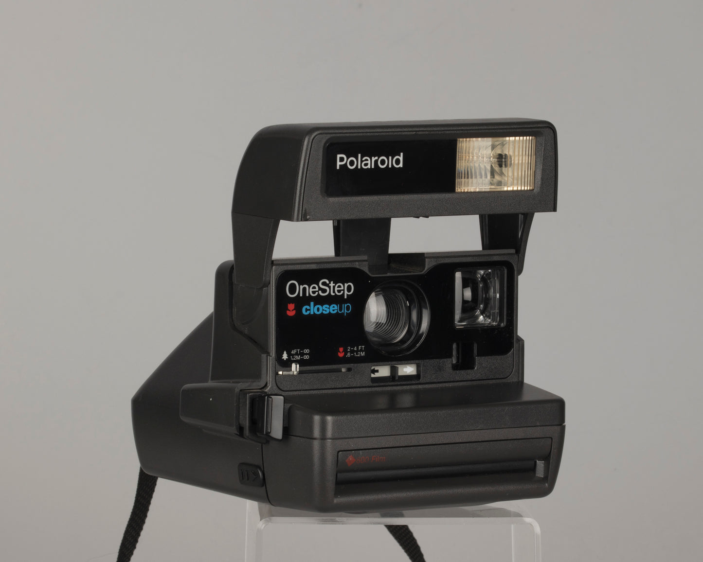 Polaroid OneStep Close-up 600 instant camera (serial L5R2WWTFVDDA)