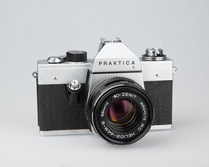 Praktica L 35mm film SLR camera w/Helios-44M-6 58mm f2 lens