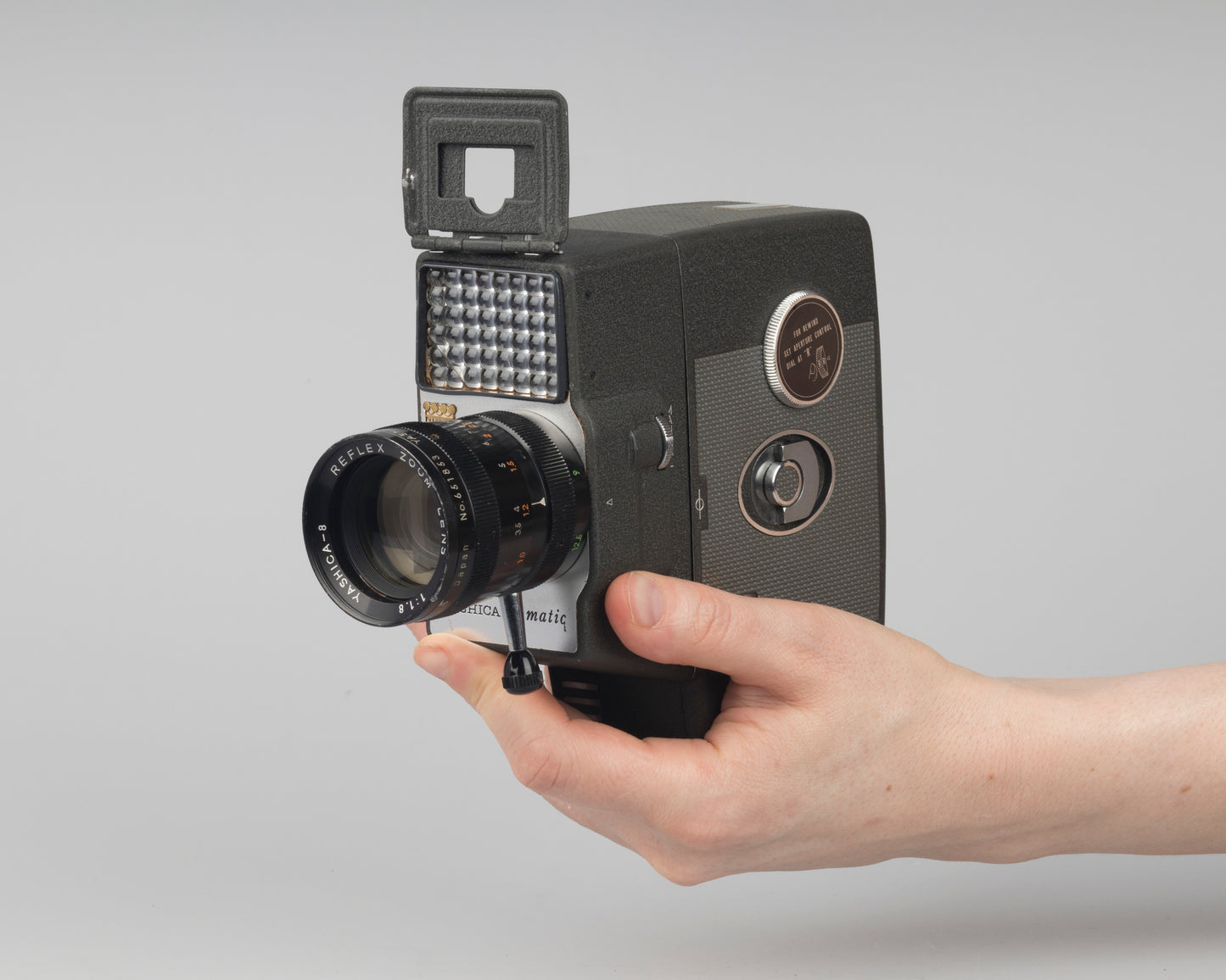 Caméra Yashica u-Matic 8 mm