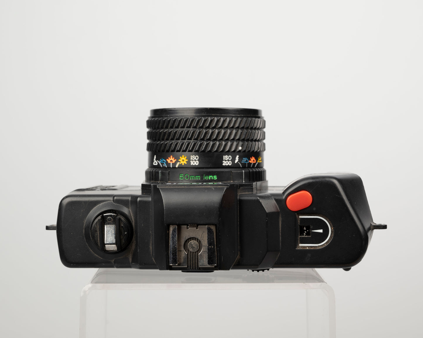 Yunon Deluxe-I 35mm film camera