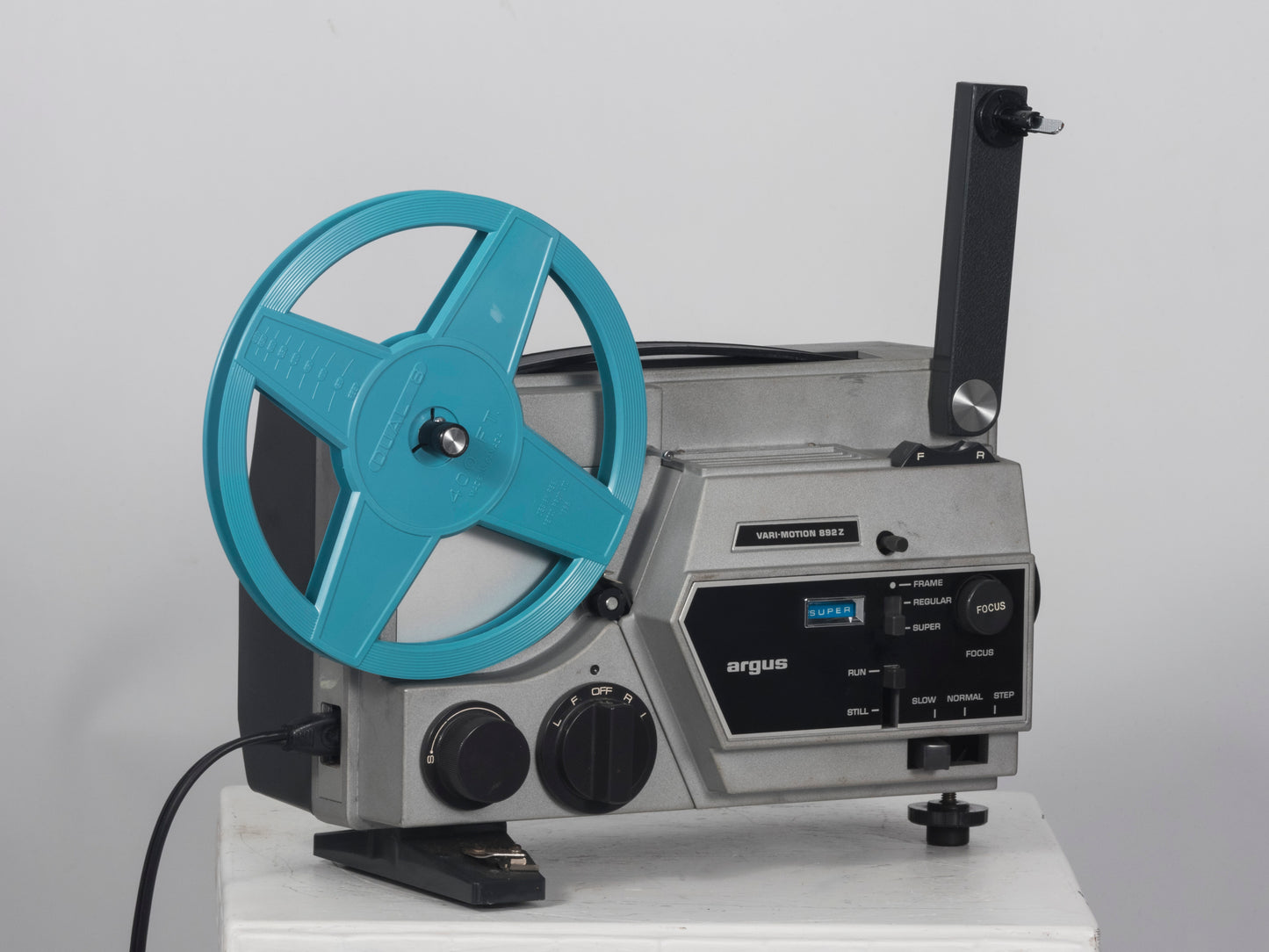 Argus Vari-Motion 892Z 8mm and Super 8 projector