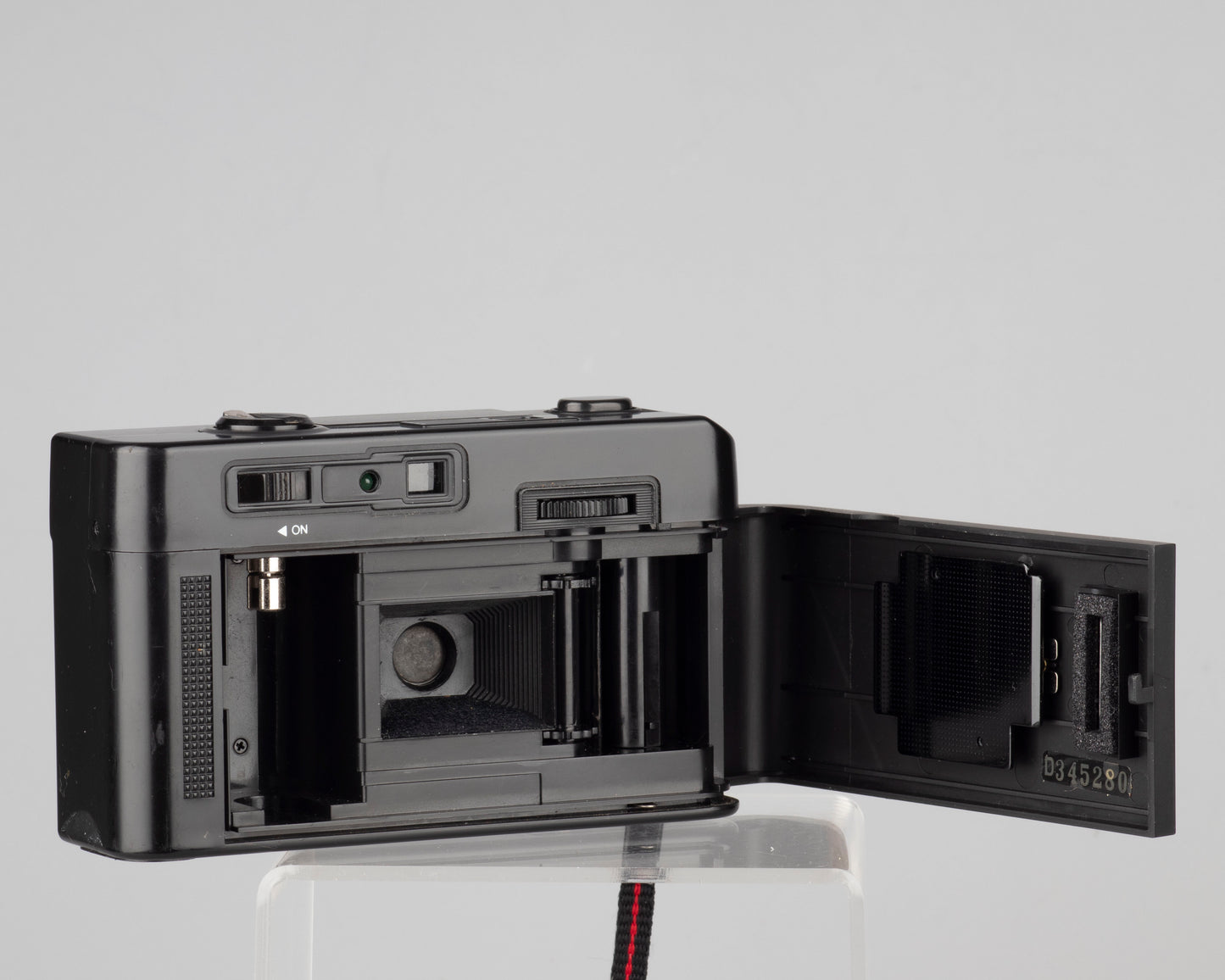 Argus Pc 35mm camera (serial D345380)