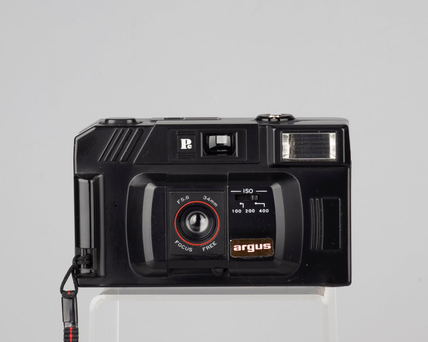 The Argus Pc is a simple focus free mechanical camera from the 1980s with a built-in flash