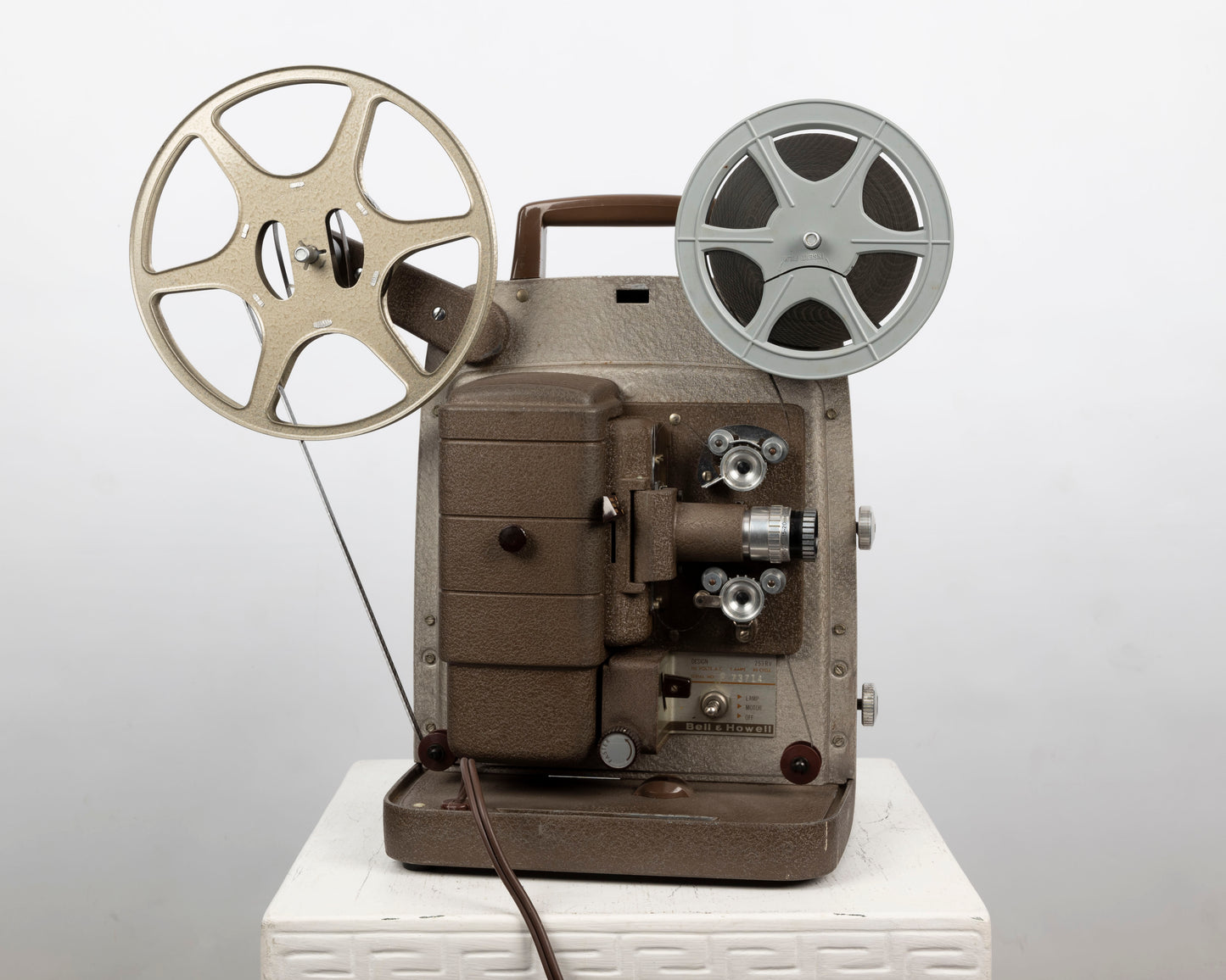Bell and Howell 253 RV Regular 8 movie projector (serial F73714)