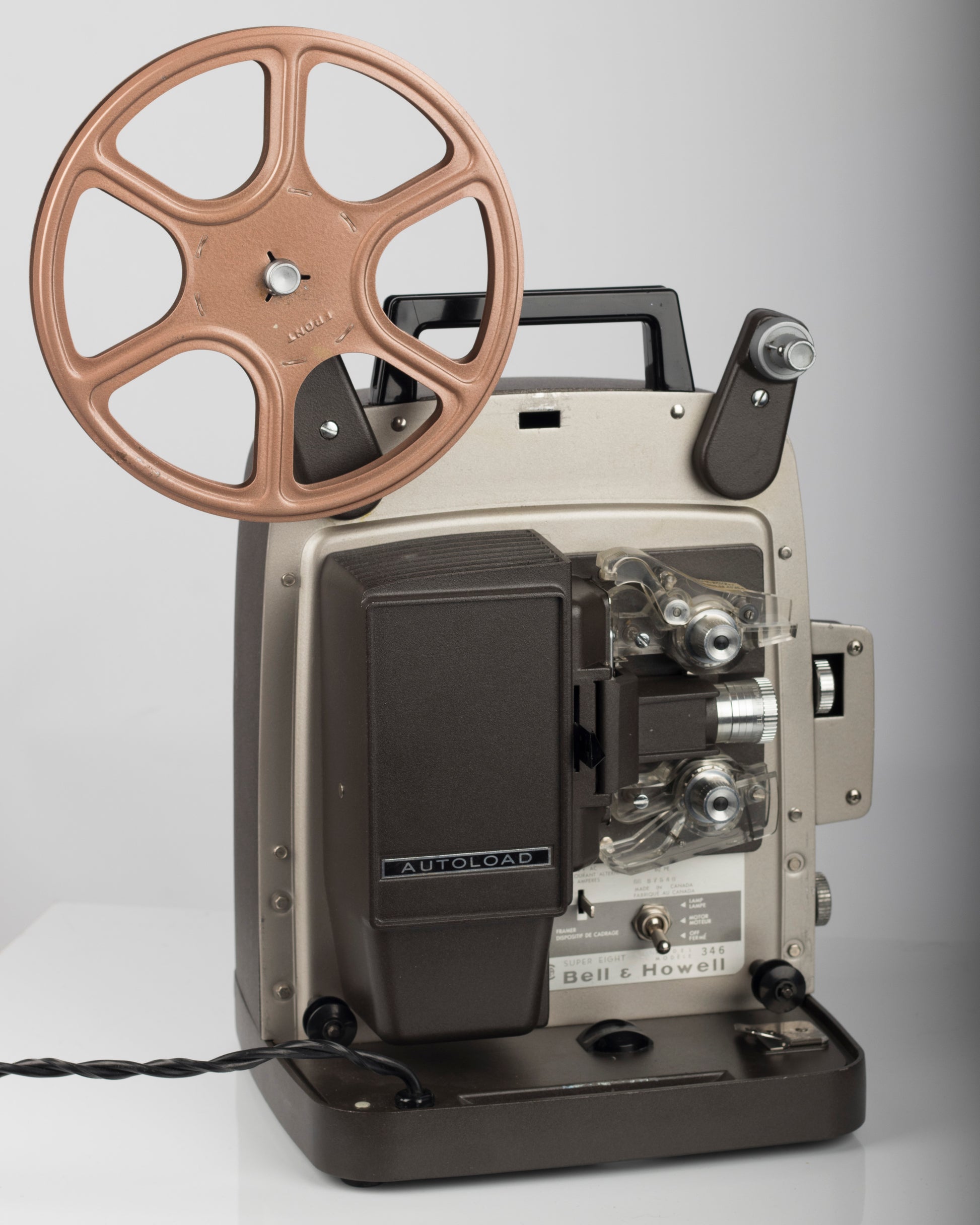 Projecteur de cinéma Bell et Howell 346 Super 8