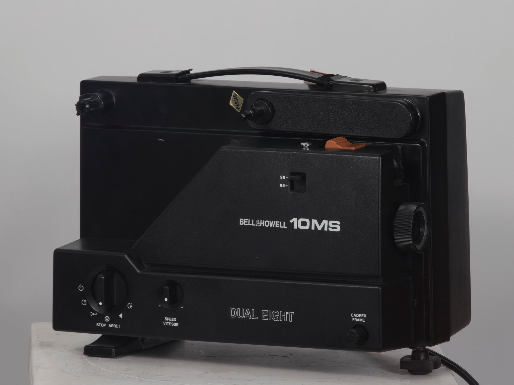 Bell and Howell 10MS dual 8mm & Super 8 projector New Wave Pool