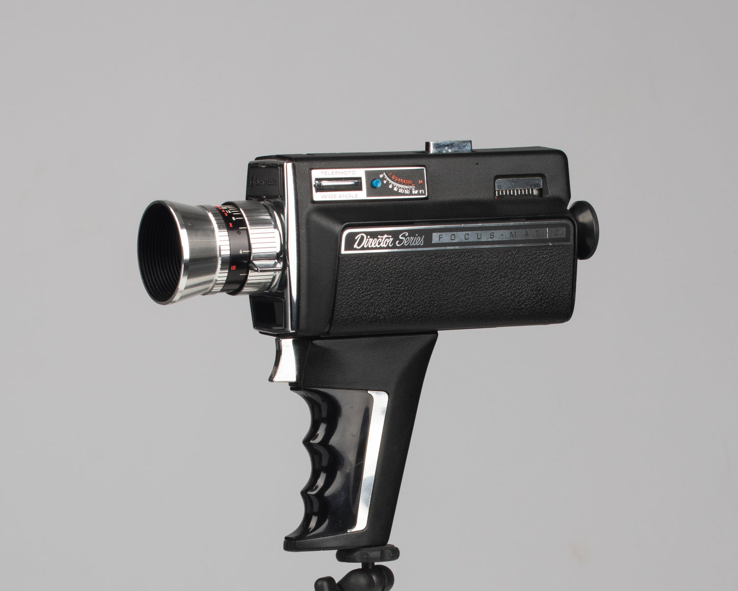 Caméra Bell et Howell 1206 Director Series Super 8