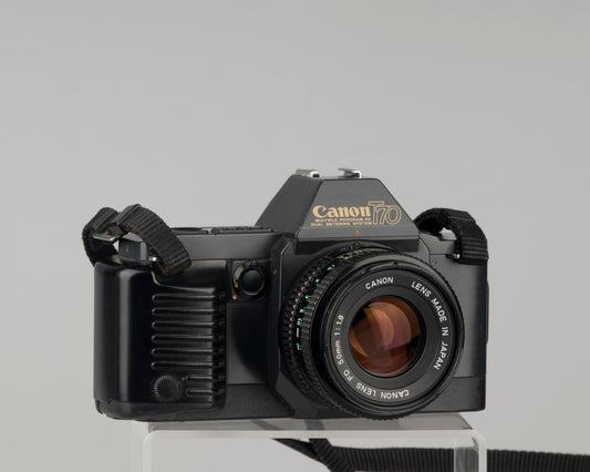 Canon T70 35 mm SLR avec objectif 50 mm f1.8 et étui toujours prêt