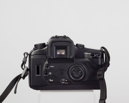 Canon EOS Elan 7E 35mm SLR w/ EF 28-80mm lens + original manual