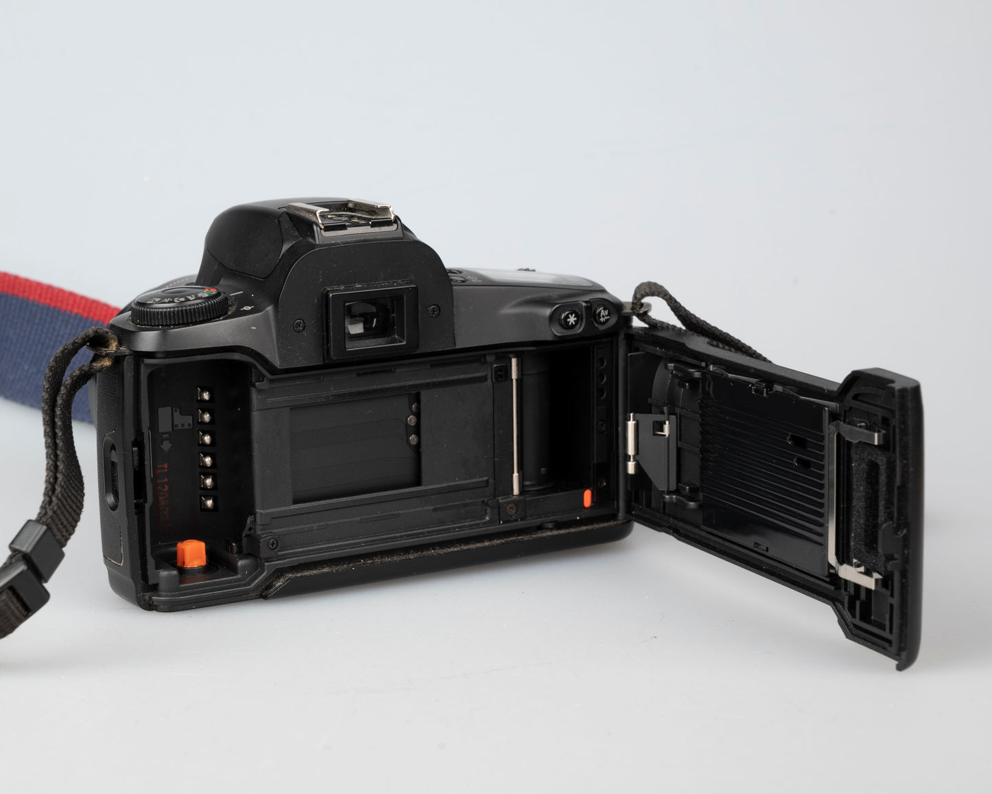 Canon EOS Rebel G 35mm film SLR w/ Canon EF 35-80 lens (serial 1263926)