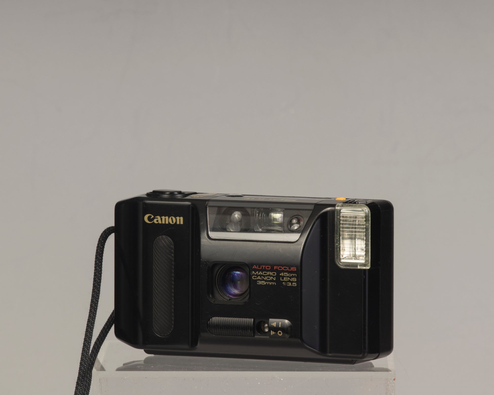 The Canon Sprint is an auto focus 35mm film point-and-shoot camera featuring a fixed 35mm f3.5 lens