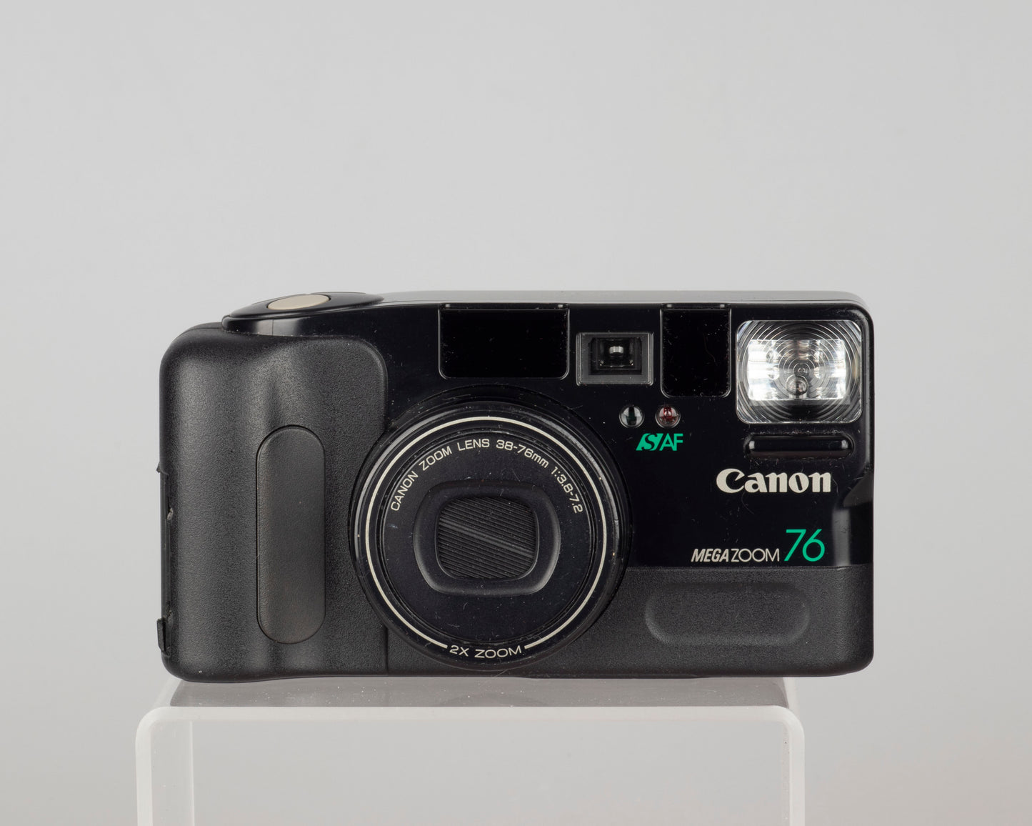 Canon Sure Shot Mega Zoom 76 35mm camera