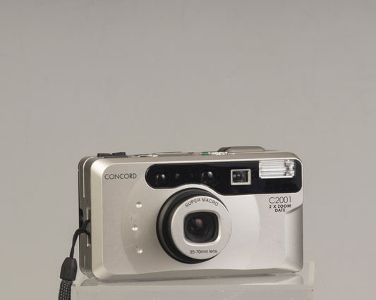 The Concord C2001 (aka Polaroid C2001) is a 35mm film point-and-shoot feturing a 35-70mm zoom lens with macro focusing