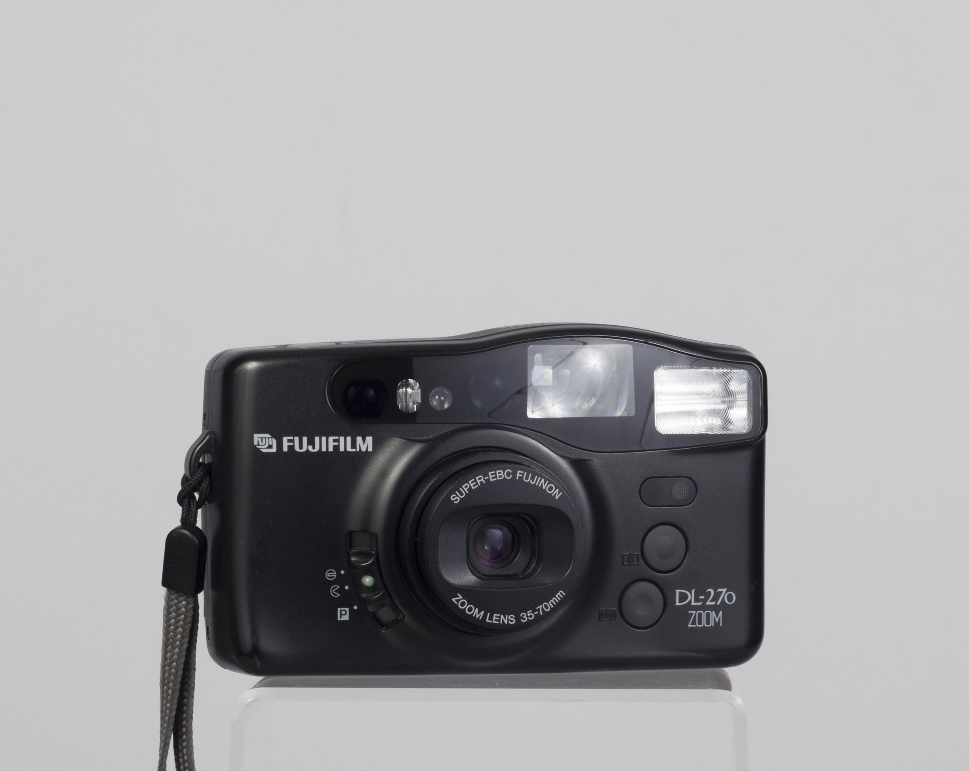 The Fujifilm DL-270 zoom 35mm point-and-shoot camera