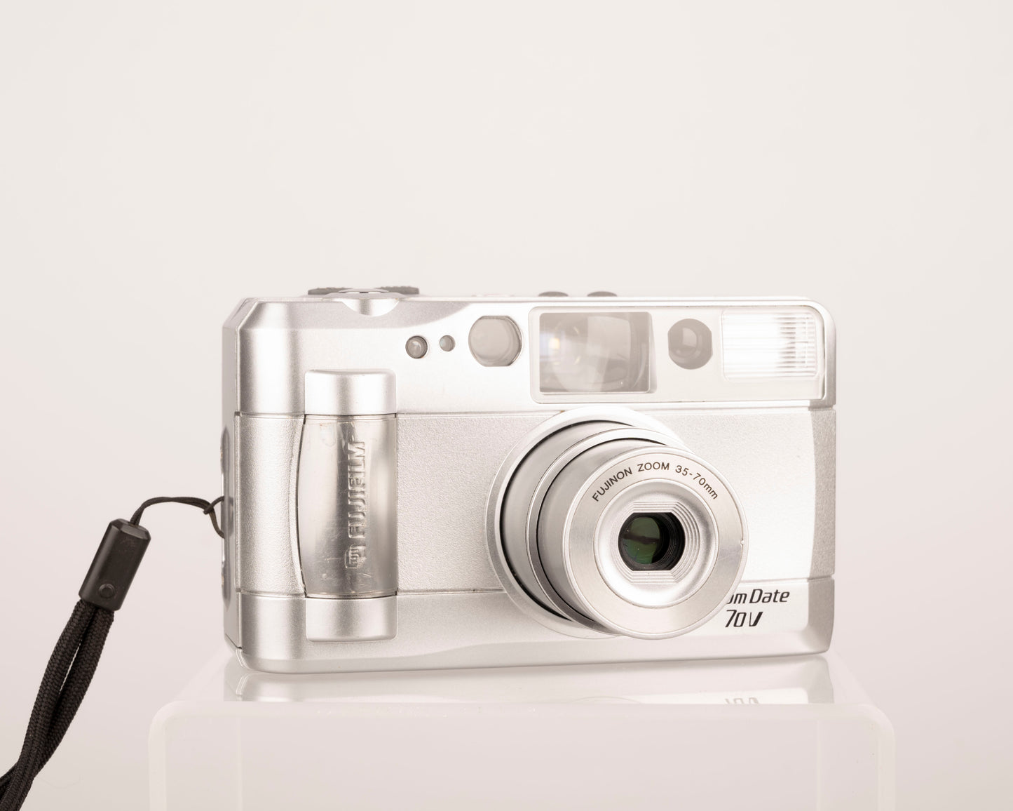 Fujifilm Zoom Date 70V 35mm camera (serial 4063112)