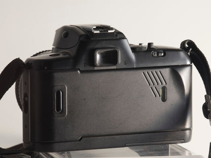 Nikon F401X 35mm film SLR