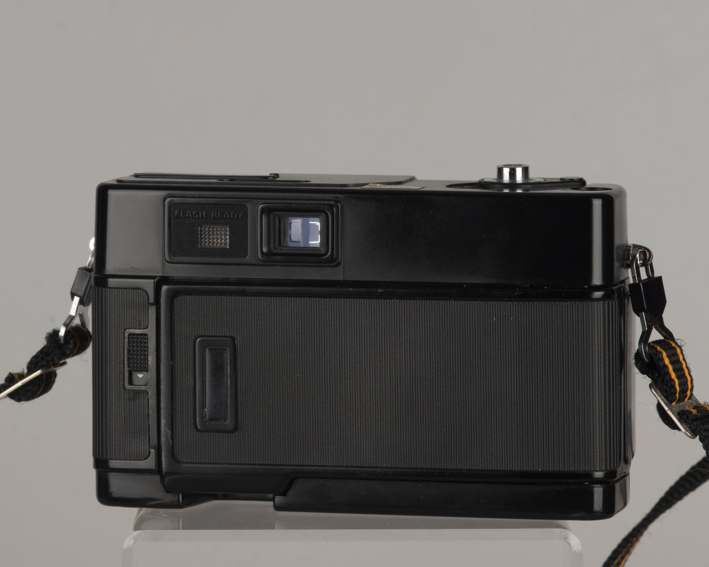 Kodak VR35 K5 35mm camera with original leatherette case