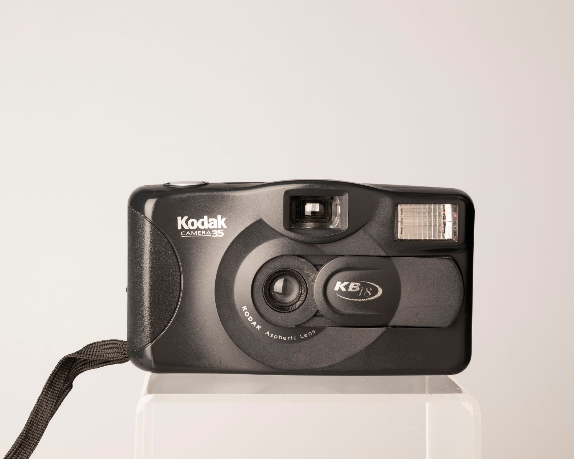 The Kodak KB18 is a simple mechanical 35mm film camera from the 1990s
