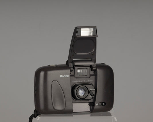 Kodak Cameo EF 35mm camera with case