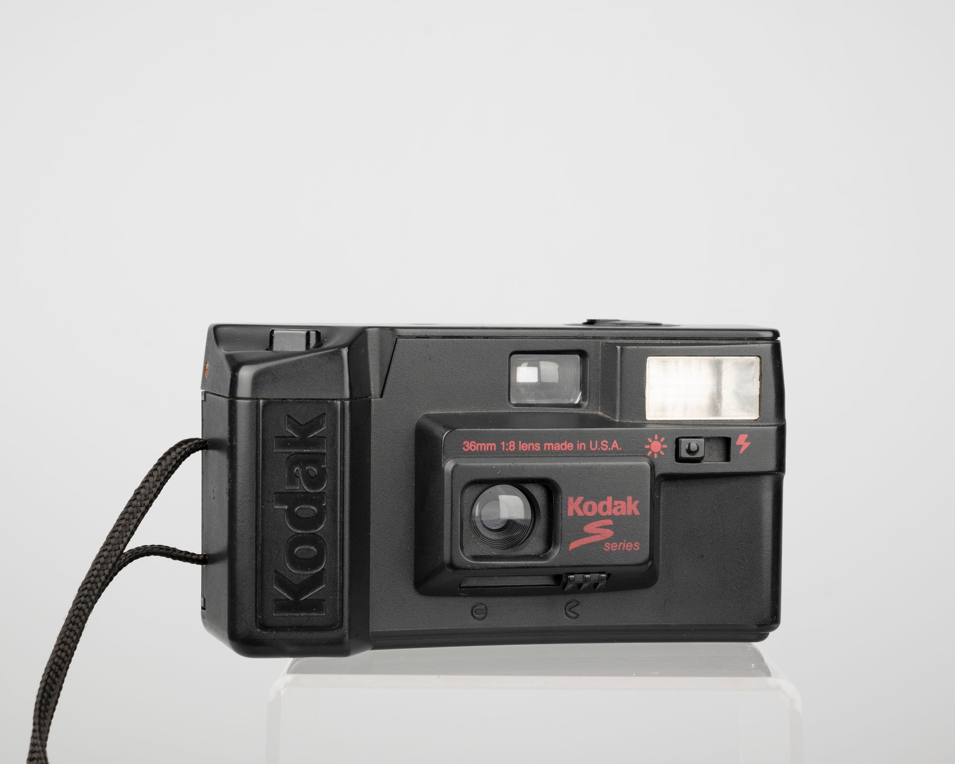 Appareil photo argentique Kodak S-Series S100EF 35 mm (série 088-T1) – New Wave Pool Appareil photo argentique Kodak S-Series S100EF 35 mm (série 088-T1) – New Wave Pool
