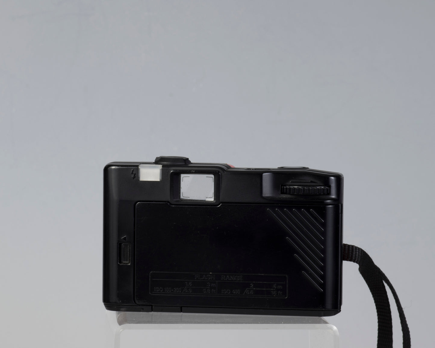 Konica EFP-3 35mm point-and-shoot camera (serial 354020)