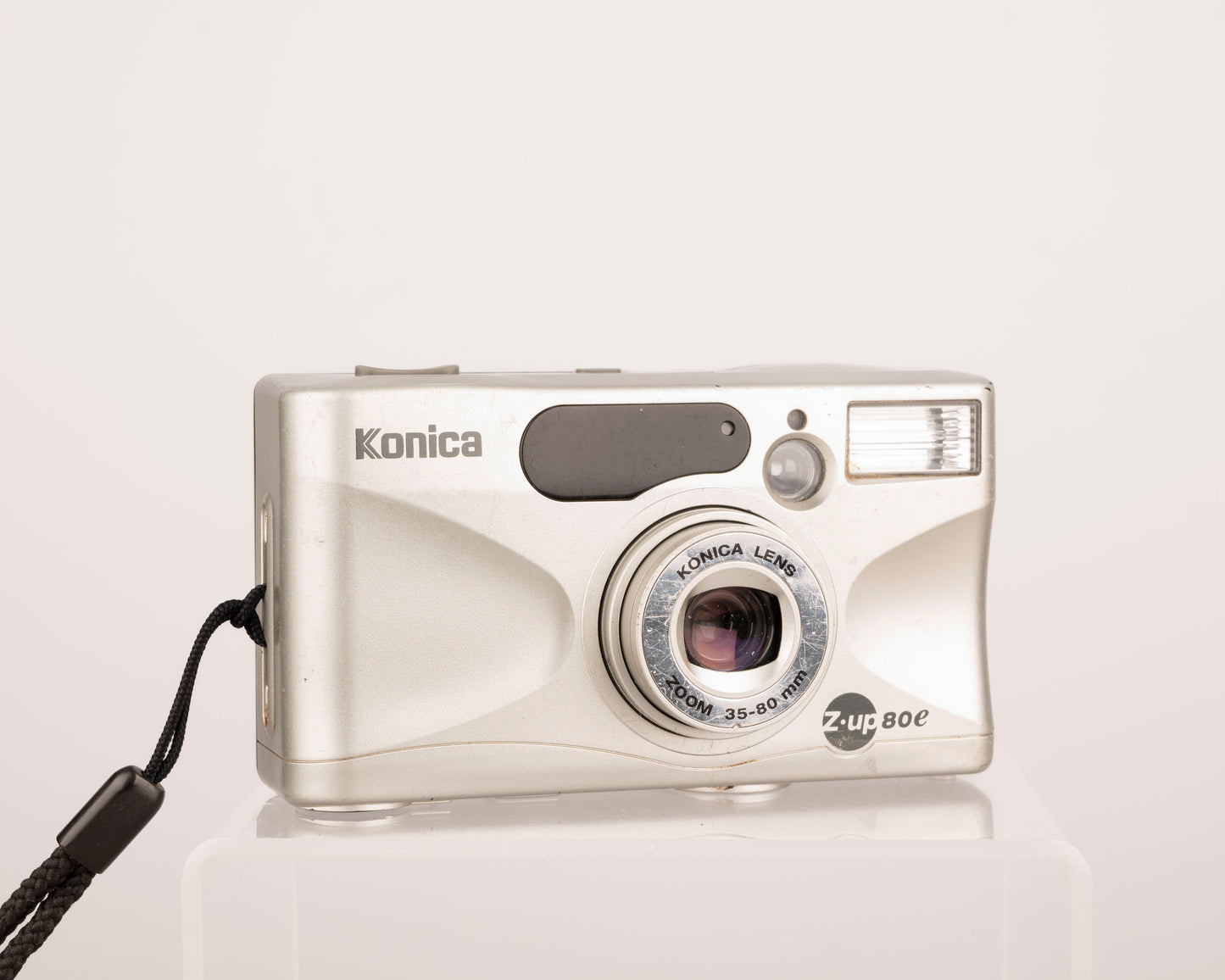 The Konica Z-up 80e is an ultra-compact 35mm point-and-shoot with a 35-80mm zoom lens