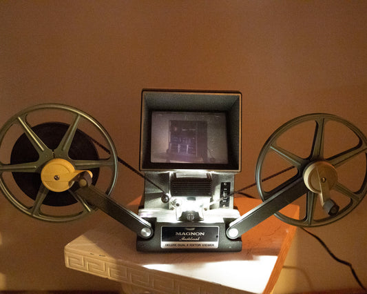 Magnon D-300 Instadual Deluxe Dual Super 8 and 8mm Viewer/Editor