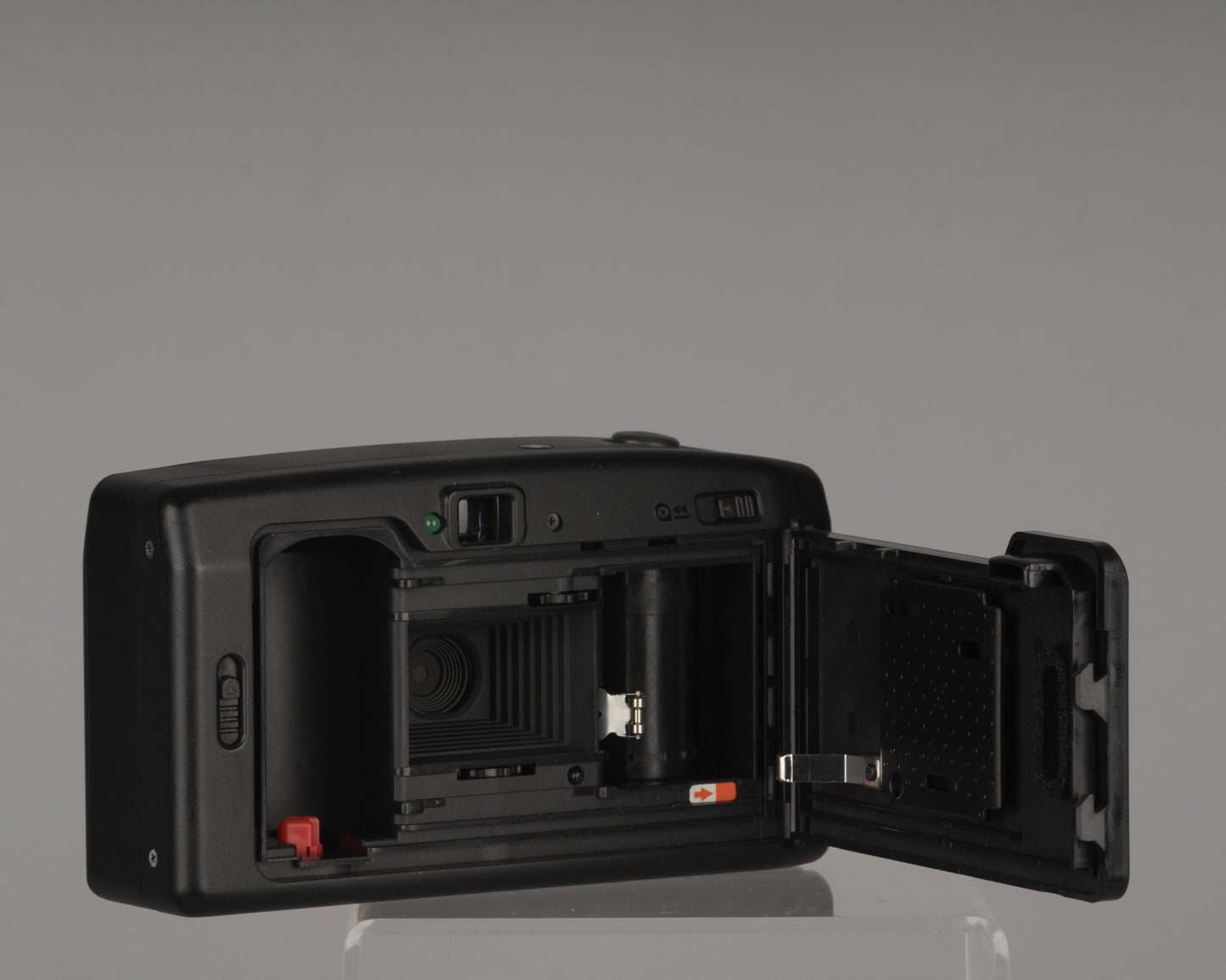 Minolta F10 35mm film camera (serial 37527831)