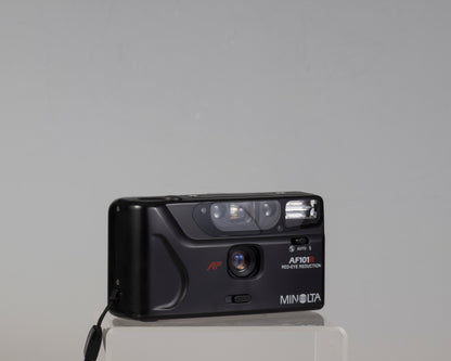 Minolta AF101r 35mm point-and-shoot camera w/case