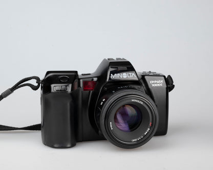 Minolta Dynax 7000i 35mm SLR set w/ 50mm f1.7 lens + 3200i flash