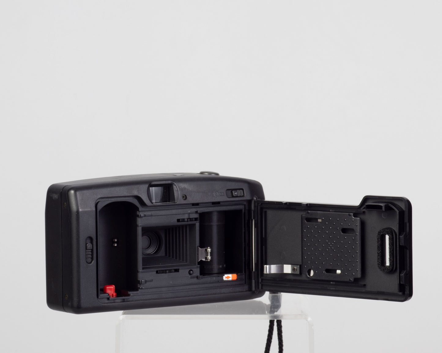 Minolta F10 BF 35mm film camera (serial 39634820)