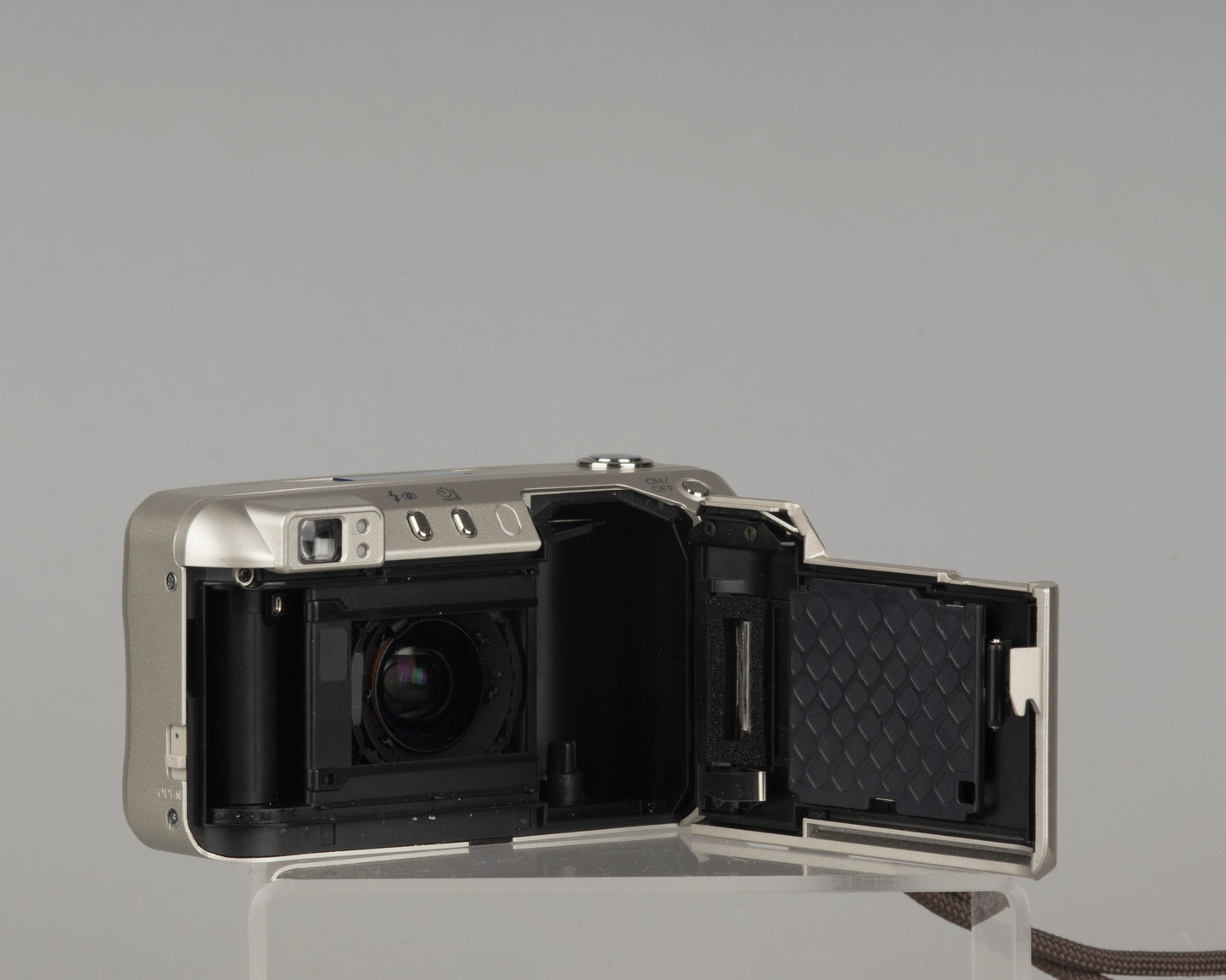 Minolta Freedom 150 35mm camera (serial 38034743)
