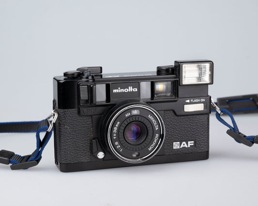 Minolta Hi-Matic AF 35mm camera (serial 575193)