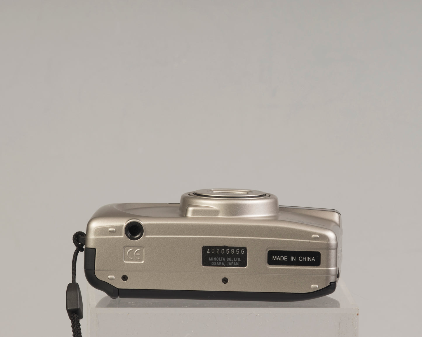 Minolta Riva Zoom 35mm camera (serial 40205956)