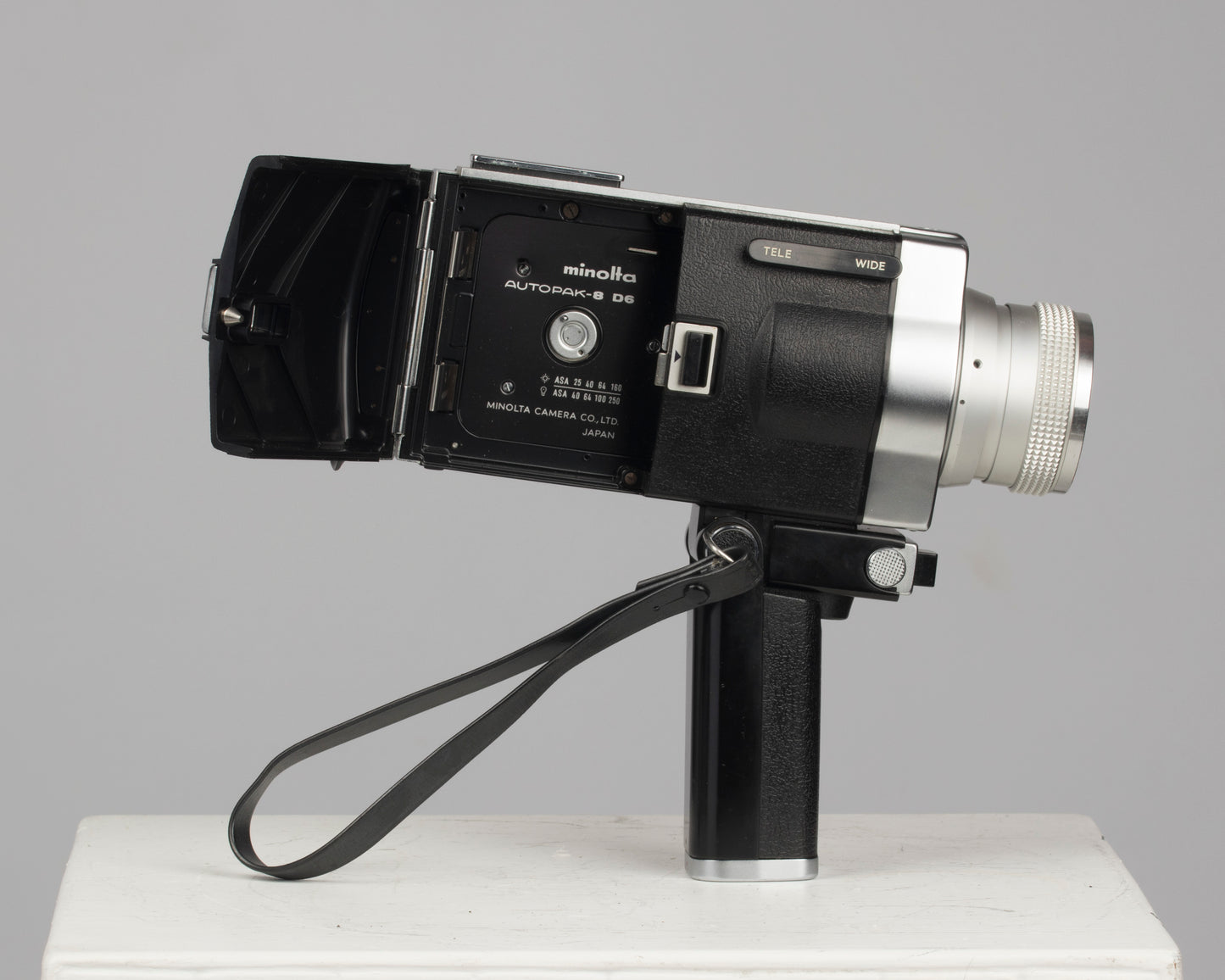 Caméra Minolta Autopak-8 D6 Super 8