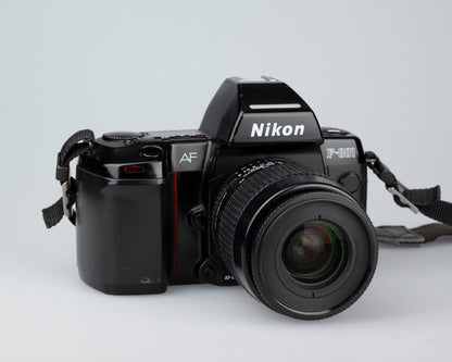 Nikon F-801 35mm SLR + Nikon Speedlight SB-24 + AF Nikkor 35-80mm lens + manual