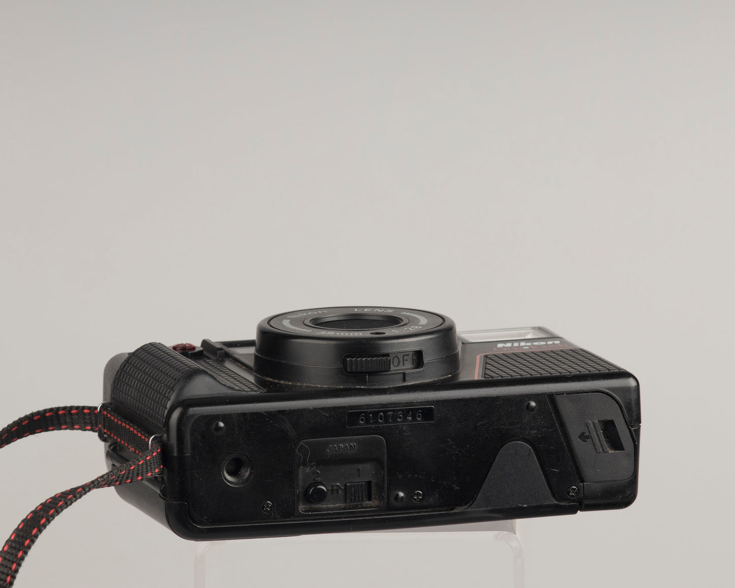 Nikon One Touch (L35AF2) 35mm camera serial number 6107346