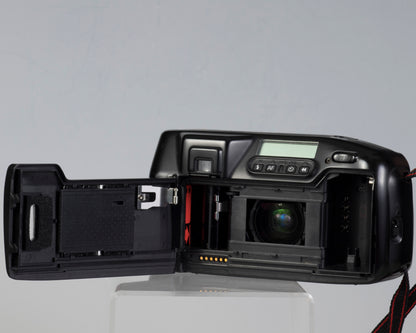Appareil photo Nikon Zoom Touch 800 35 mm (série 508057)