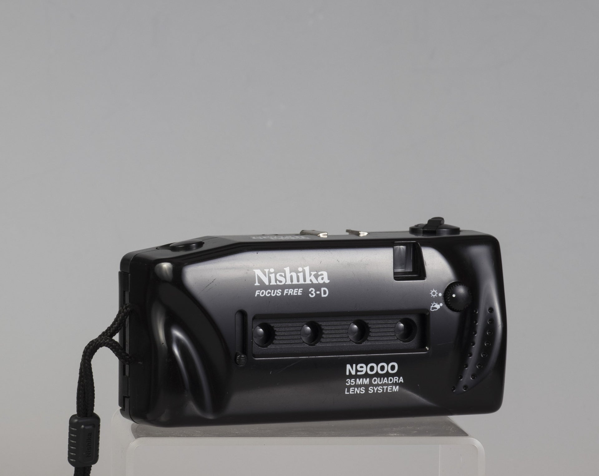 Nishika N9000 3D 35mm camera – New Wave Pool