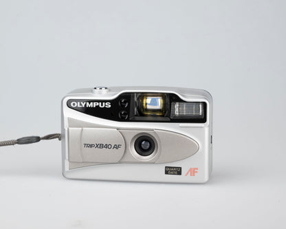 Olympus Trip XB40 AF 35mm camera w/ case