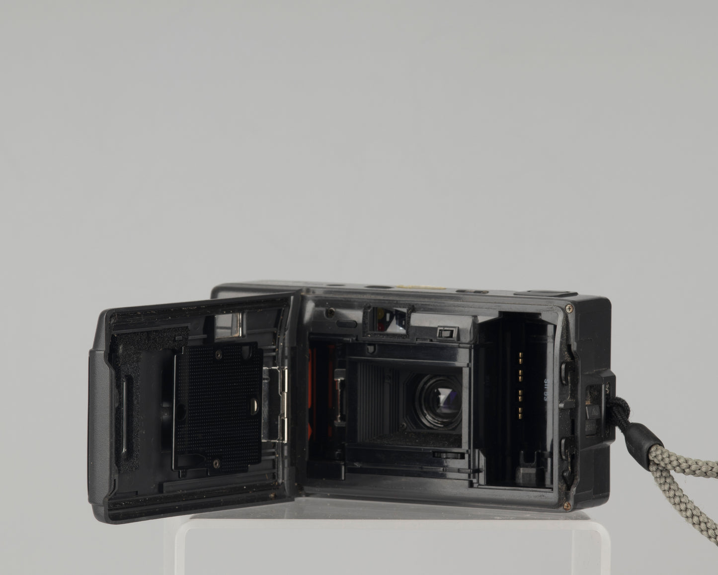 Olympus AF-1 (aka Infinity) 35mm film camera