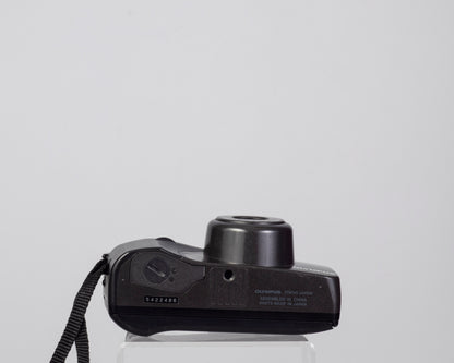 Olympus Infinity SuperZoom 3500 35mm camera (serial 5422486)