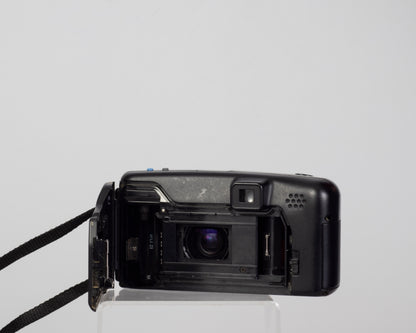 Olympus Infinity Zoom 200 35mm camera (serial 5252818)