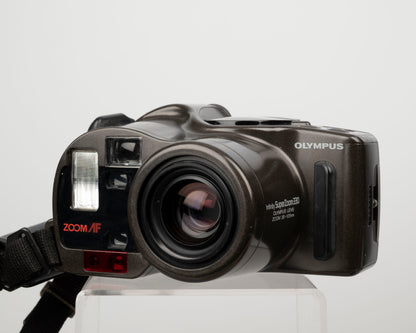 Olympus Infinity SuperZoom 330 35mm film camera